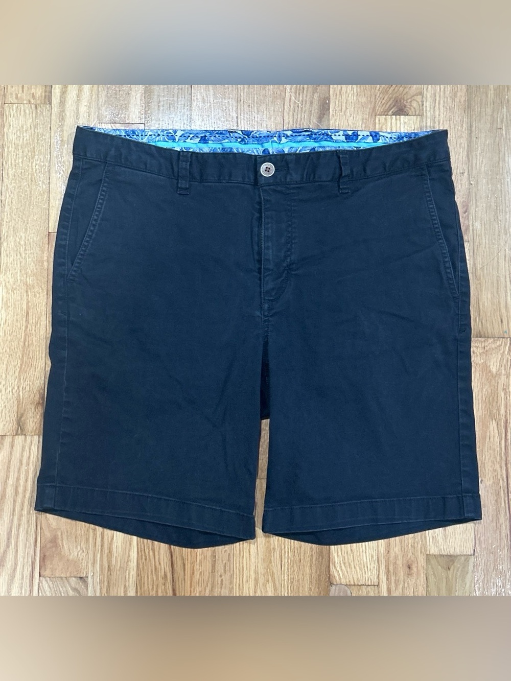 Tommy Bahama Boracay Flat Front Shorts Floral Flat Front Shorts Blue Waist 35